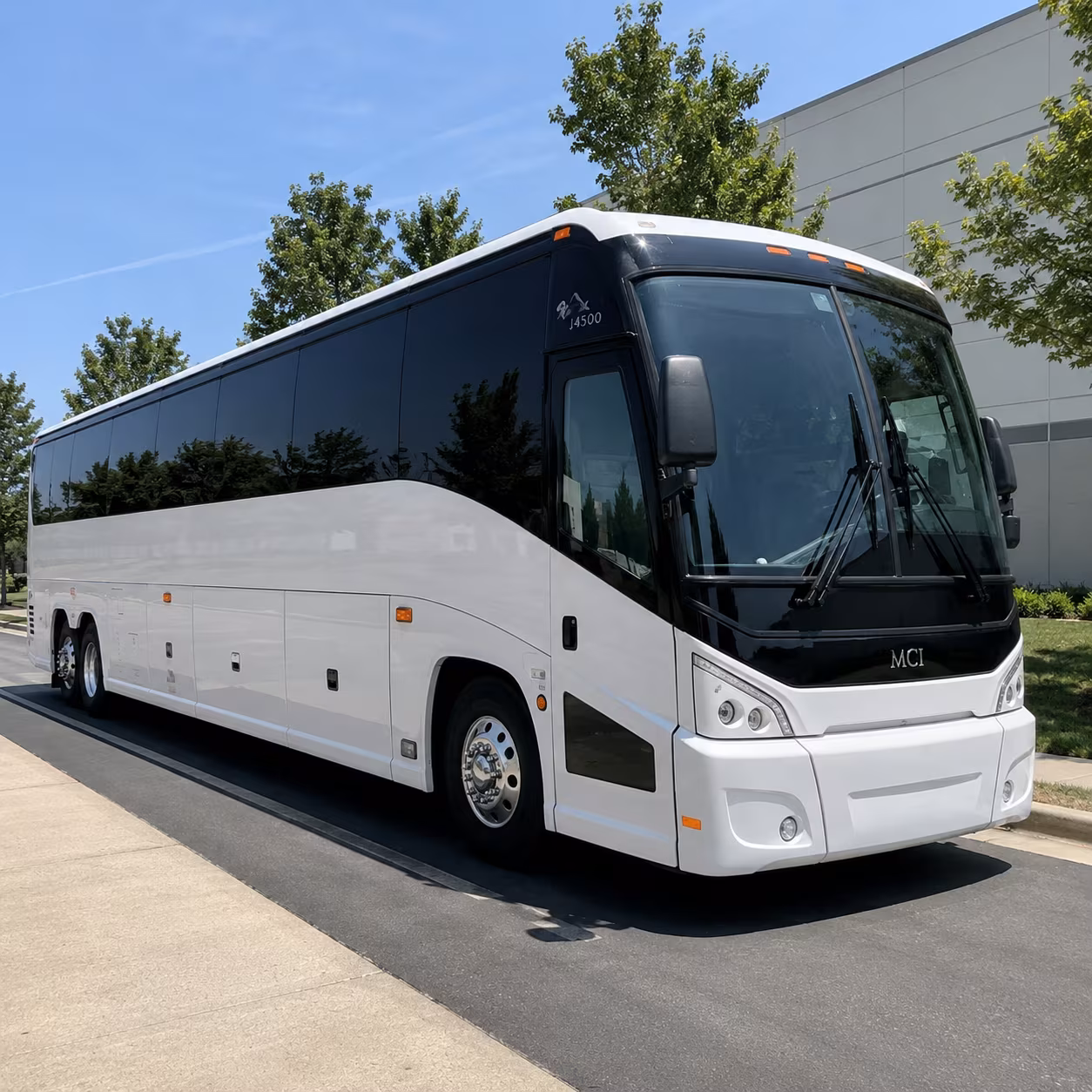 auroracharterbuscompany com connects you to shuttle options for the gaylord rockies and aurora hotel corridors