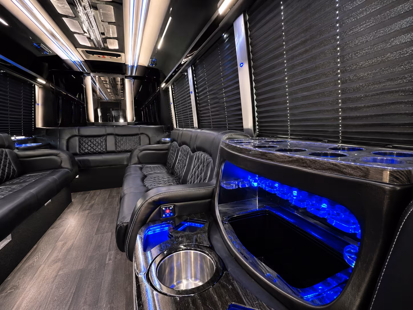 broomfield aurora charter buses