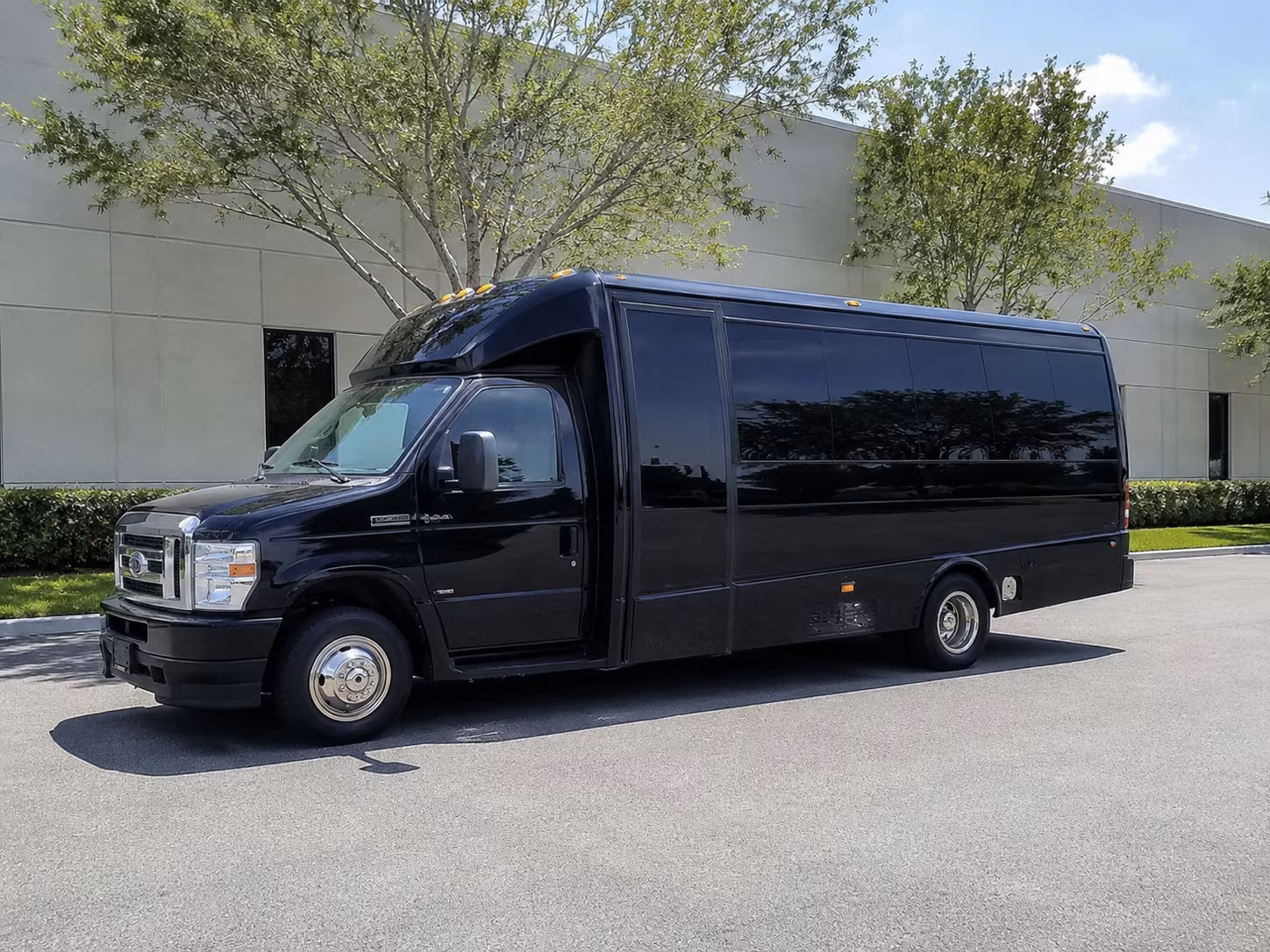 broomfield seamless shuttle service for broomfield school field trips