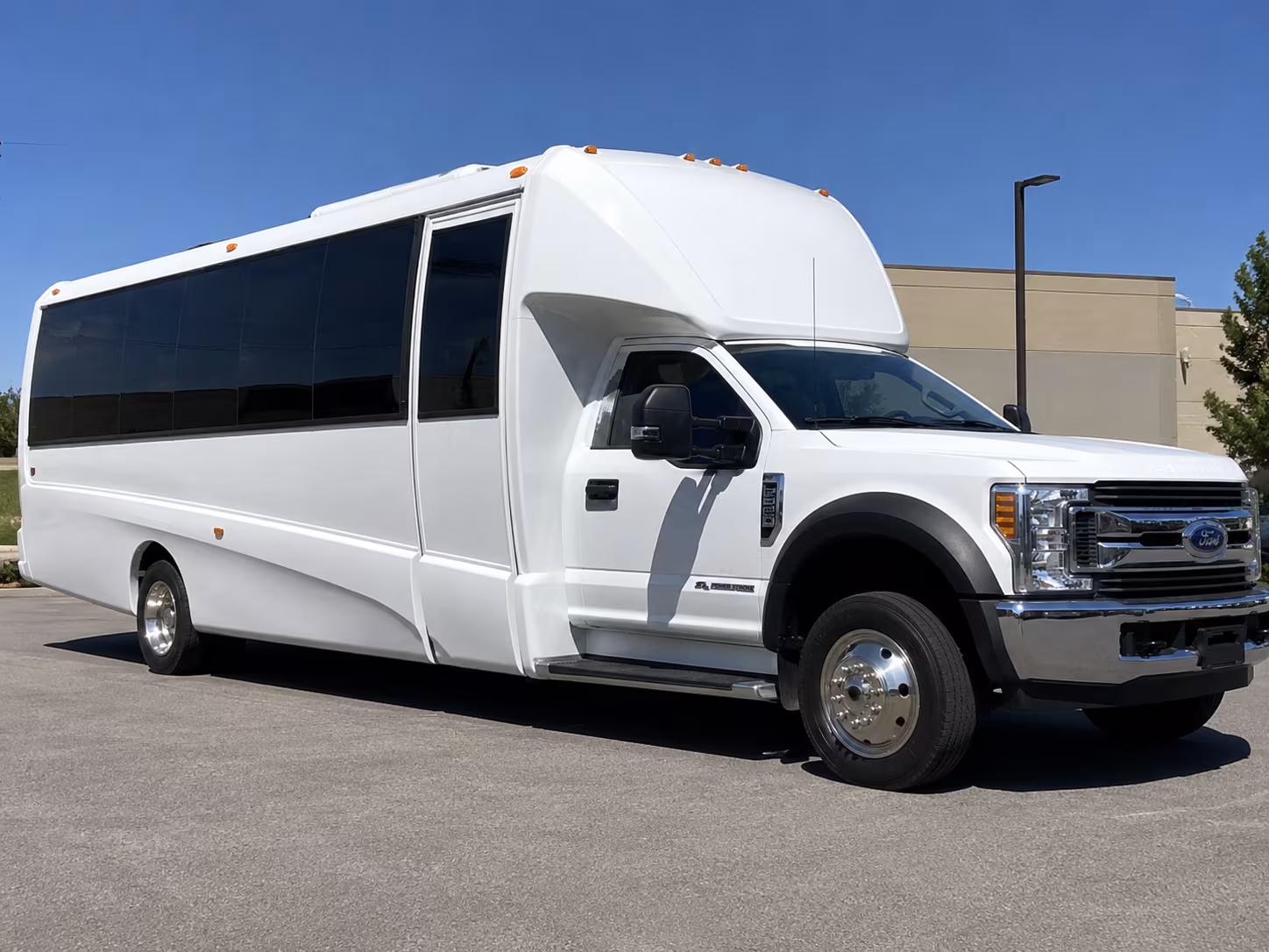 centennial stress free airport transfers for centennial travelers