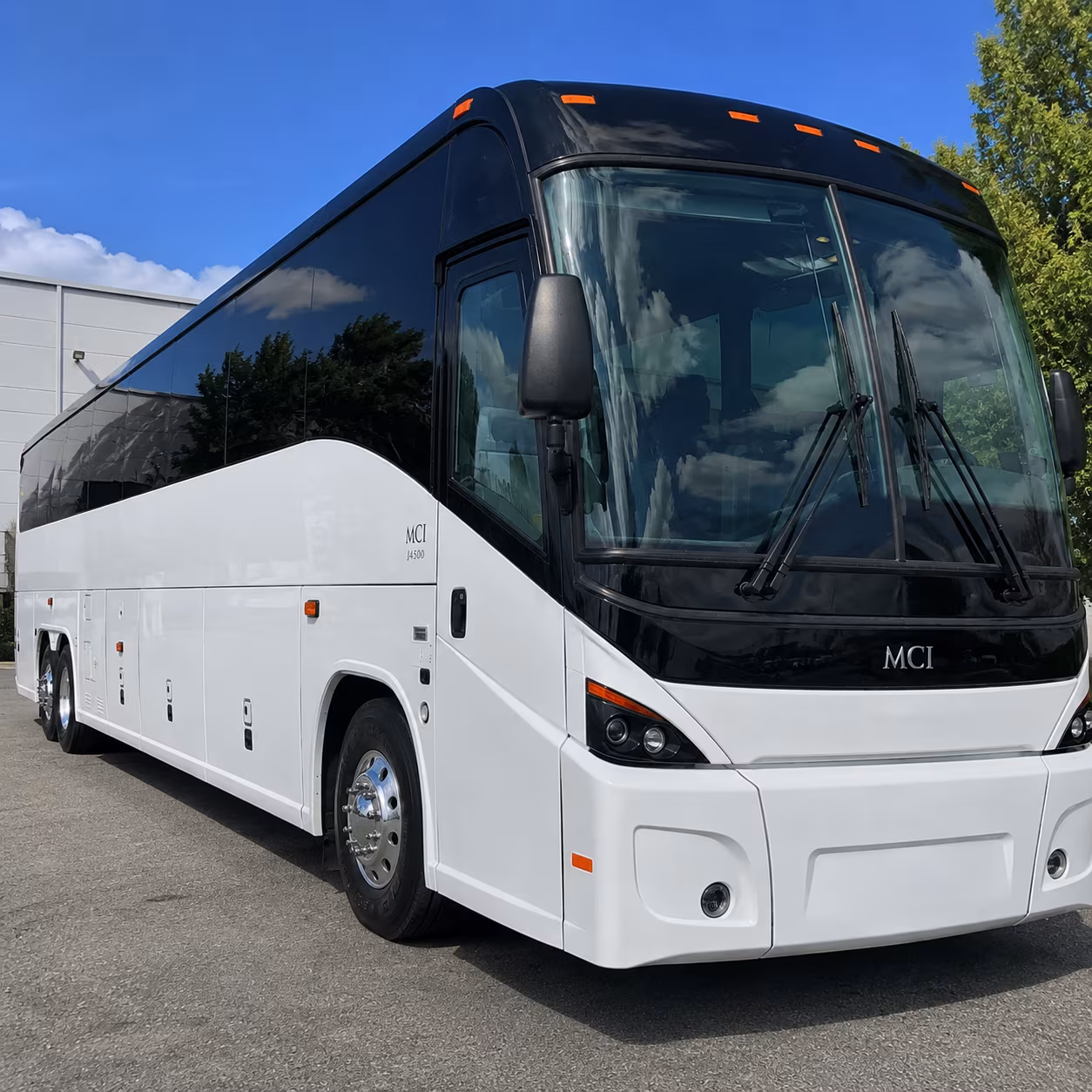 finding group transportation for bachelorette wine tours in aurora has never been easier