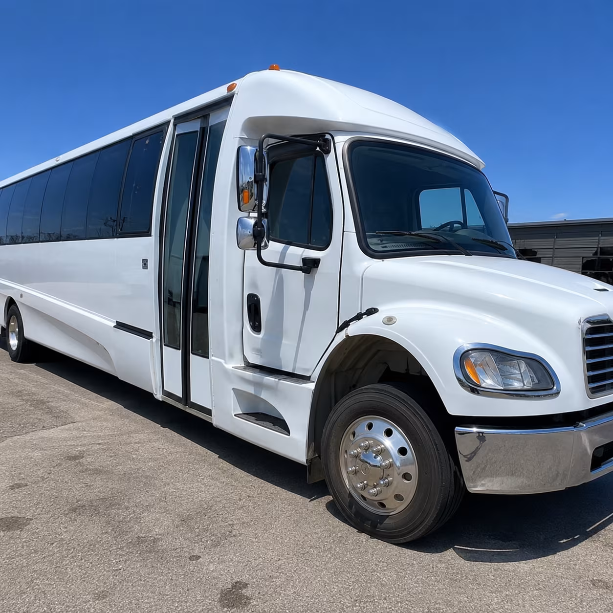 how your starting location and deadhead affect charter bus rates in aurora colorado
