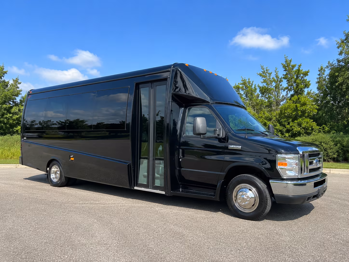 parker charter bus service for corporate events in parker