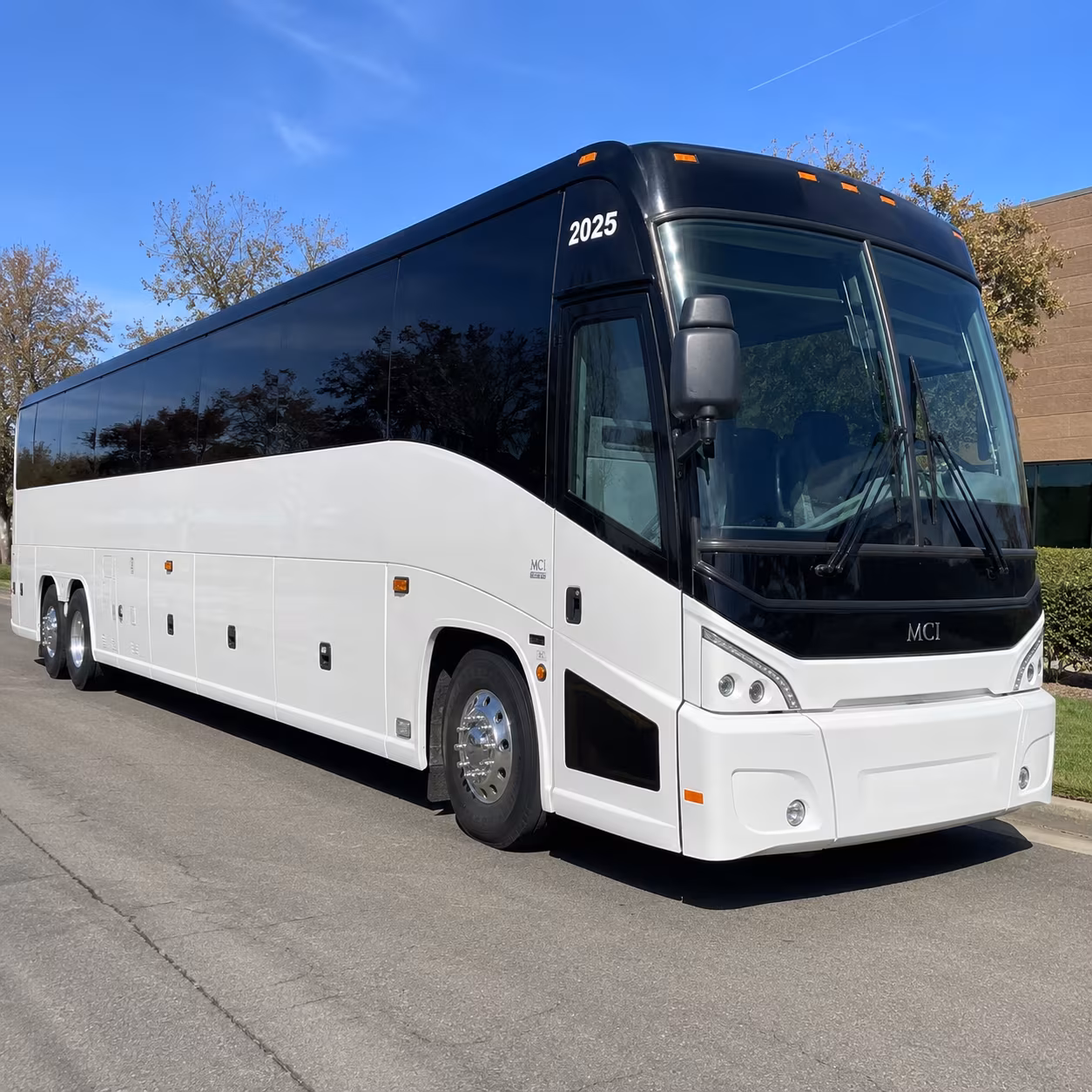 thornton charter bus rentals to concerts festivals in thornton